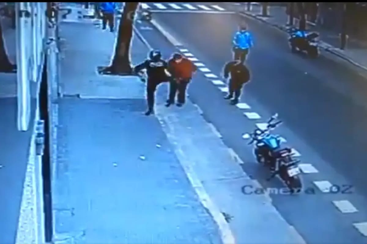 El sospechoso fallecido portaba un cuchillo, aunque no lo exhibió antes de ser golpeado por el agente