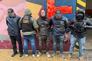 Detuvieron a la salida de un boliche a uno de los prófugos más buscados de Santa Fe