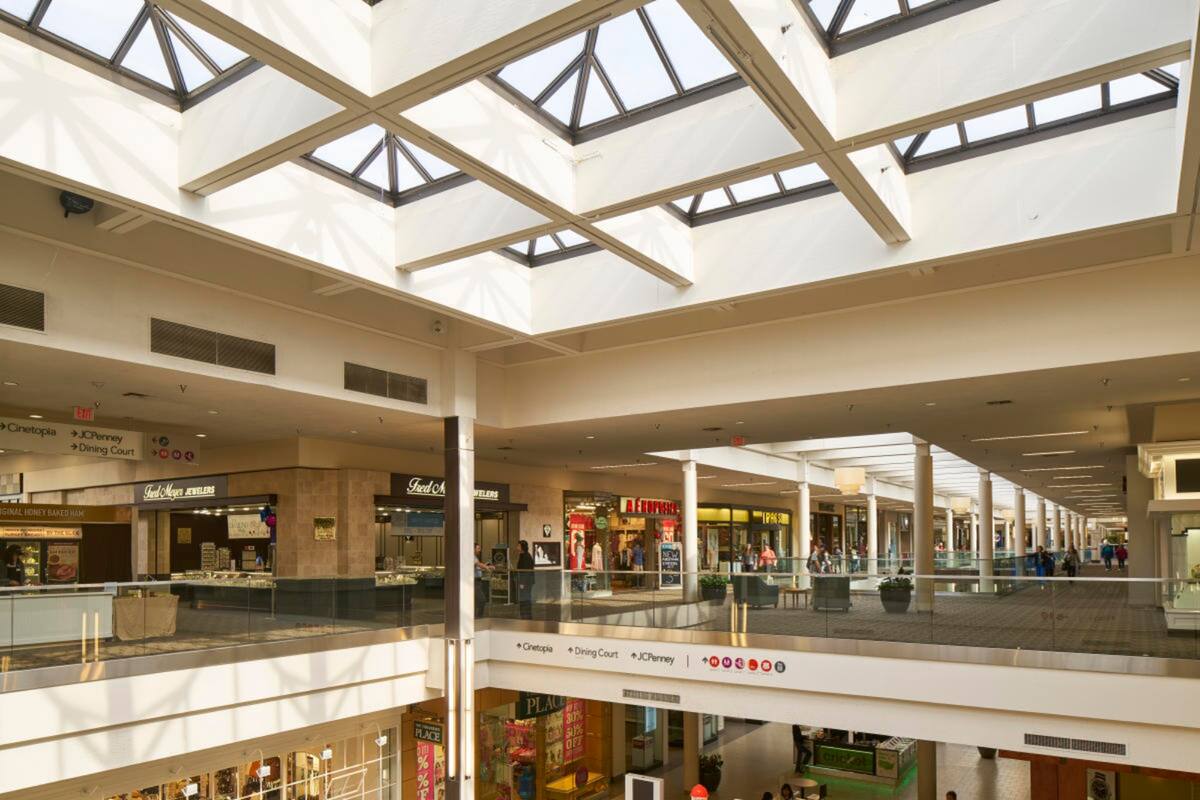 El sospechoso por el tiroteo no fue detenido todavía; la policía de la ciudad continúa con la investigación