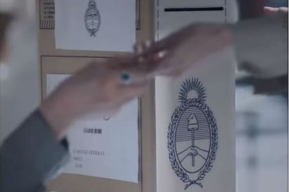 El spot concluye con un mensaje de optimismo: "lo mejor está llegando"