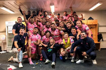 El Stade Francais de Gonzalo Quesada celebra su clasificación para los playoffs; una recuperación increíble de un año al otro