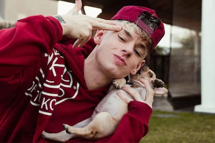 El streamer Octavio "Oky" Appo está envuelto en otra polémica luego de transmitir en directo un video en un estado de alteración