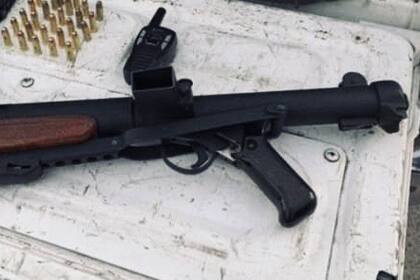 El subfusil Sterling que fue decomisado por la policía bonaerense