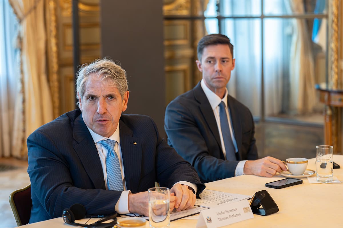 El subsecretario de Estado para temas de Seguridad Internacional y Control de Armamento Thomas G. DiNanno visita Argentina