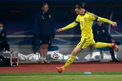 Zlatan Ibrahimovic busca la clasificación a su tercer Mundial, tras haber disputado el primero hace 20 años