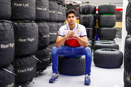 El sueño de volver al automovilismo, el motor que no detiene al ecuatoriano Juan Manuel Correa