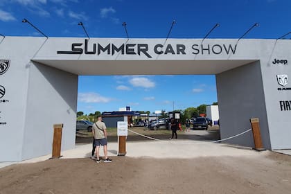El Summer Car Show está sobre la ruta 11, entre Cariló y Villa Gesell
