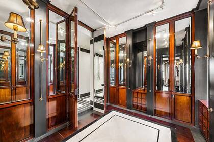 El suntuoso vestidor