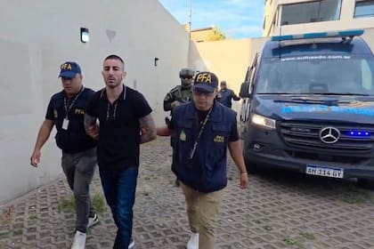 El supuesto sicario, Rodolfo Nicolás Caraballo Escobar, fue trasladado al Juzgado Federal de Campana