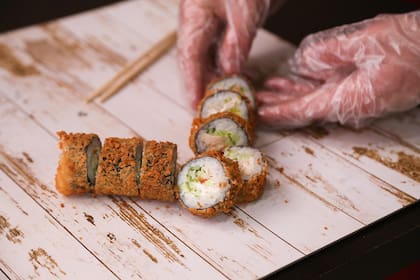 El sushi fresco debe oler suave, a mar o casi no tener olor (Imagen de carácter ilustrativo: PIXABAY)