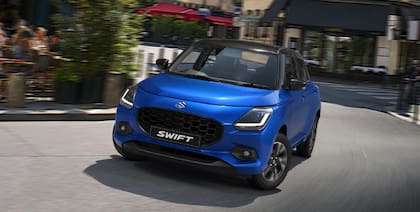 El Suzuki Swift Hybrid se metió entre los 10 más económicos