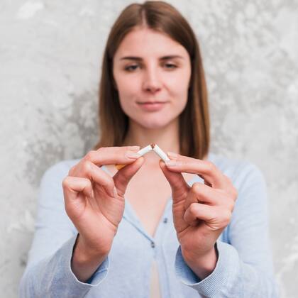 El tabaquismo es una de las conductas que se deberían cambiar (Foto: Freepik)