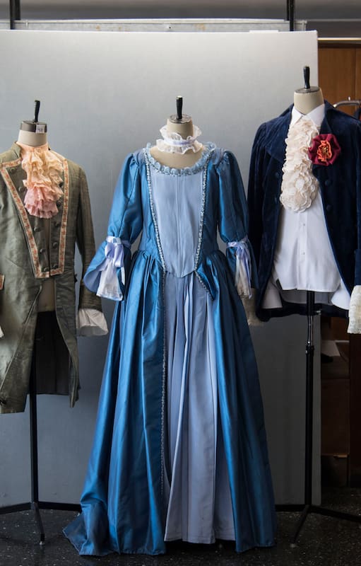 El taller sastrería del Teatro San Martín, punto neurálgico del Complejo Teatral de Buenos Aires (CTBA), donde se produce la magia del vestuario