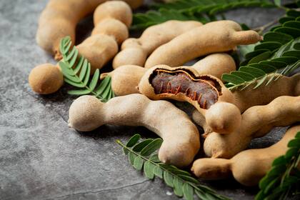 El tamarindo proviene de un árbol homónimo que crece Asia, África y Latinoamérica