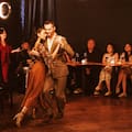 La sala que convoca a jóvenes para reconectar con la milonga y el tango