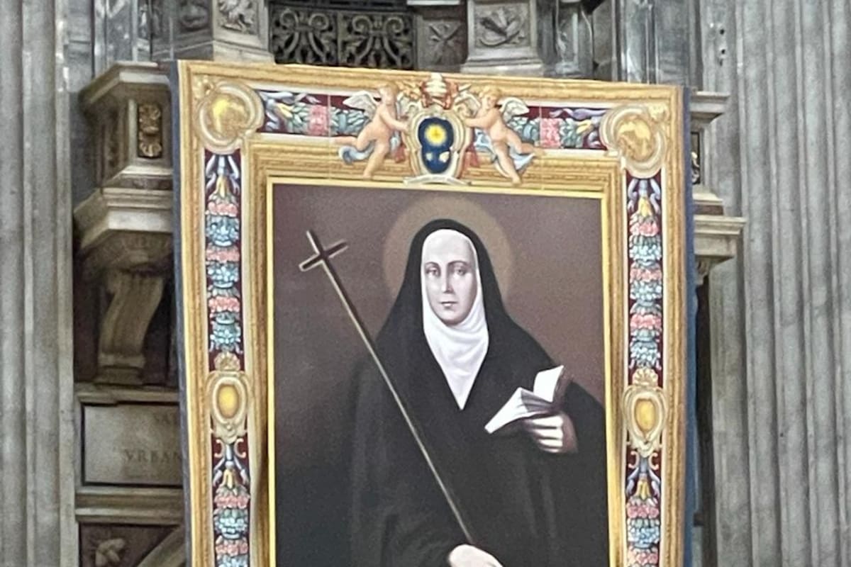 El tapiz de Mama Antula ya está ubicado en la Basílica de San Pedro