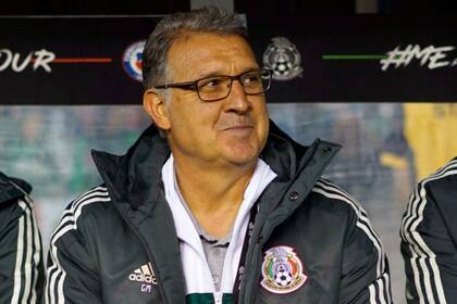 El Tata Martino debutó con un 3-1 con la selección de México frente a Chile