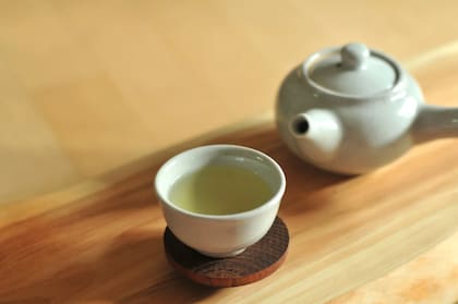 El té verde es conocido por sus compuestos flavonoides