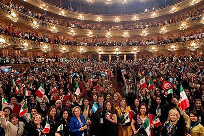 El Teatro Colón fue sede de la 14° conferencia internacional