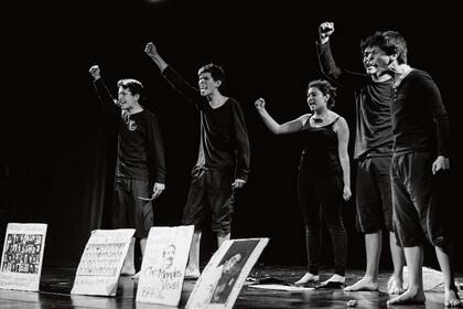 El teatro político siempre presente, en este gran encuentro