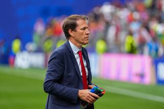 El técnico de Bélgica, García, dice que no criticó a equipos africanos con comentarios del Mundial