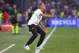 Luis Enrique dice que el PSG debe defender mejor los contragolpes tras 2 partidos sin ganar