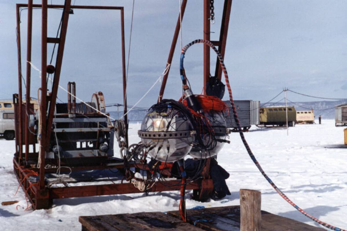 El telescopio ayudará a detectar fuentes de neutrinos de alta energía, estudiará la evolución de las galaxias y el Universo