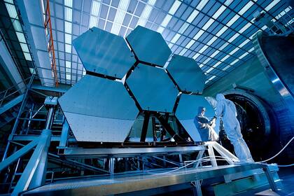 El telescopio espacial James Webb utiliza tecnología infrarroja (Wikimedia Commons/NASA)