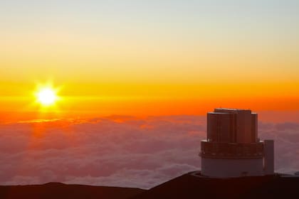 El telescopio Subaru es capaz de captar la luz más débil de remotos cuerpos celestes y, por esa razón, es la herramienta adecuada para la búsqueda del Planeta 9