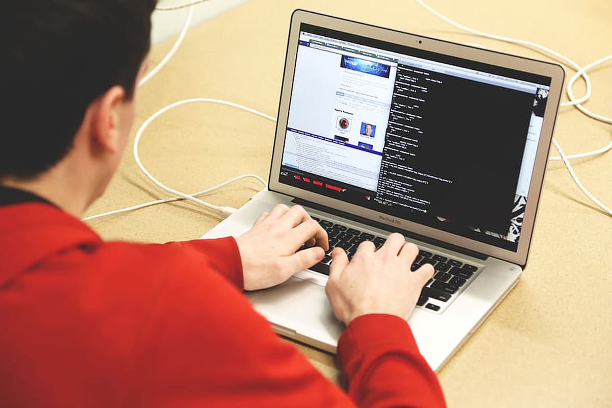 El teletrabajo implica que se pierdan los límites entre la vida laboral y familiar
