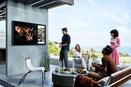 El televisor The Terrace de Samsung para exteriores