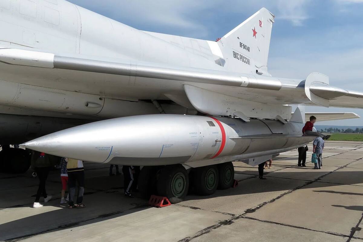 El temible misil de una tonelada con el que Rusia causa estragos en Ucrania