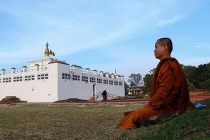 El templo Maya Devi. El nombre hace referencia a la madre de Buda