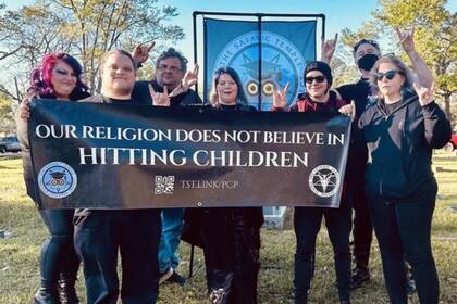 El Templo Satánico viajó hasta Mississippi para llevar su programa contra las acciones disciplinarias en las instituciones educativas
