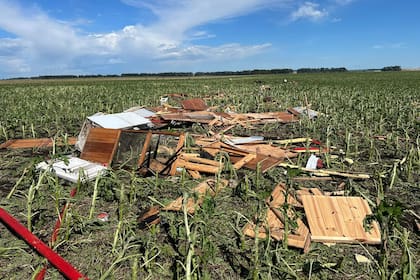 El temporal destruyó una casilla del campo