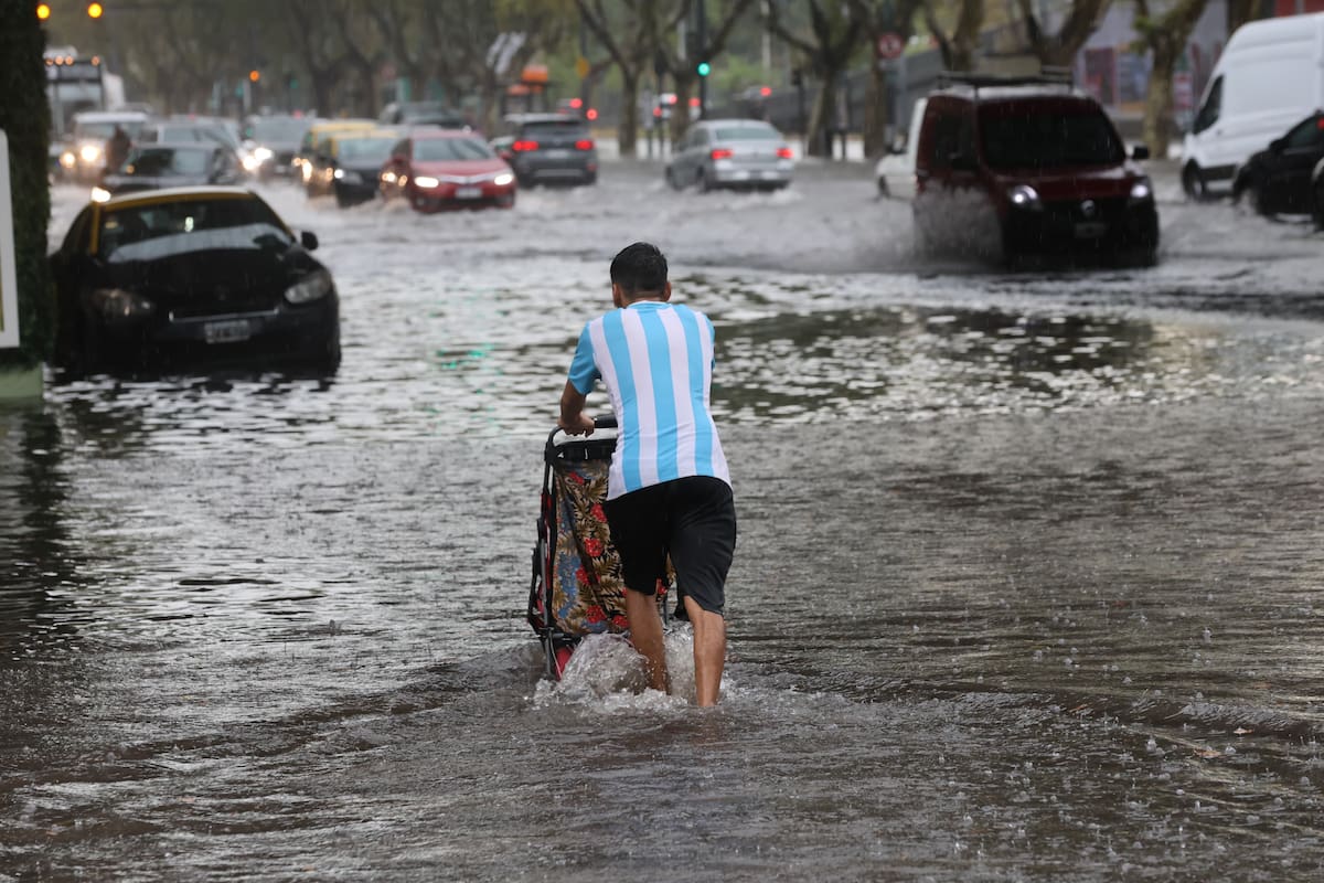El temporal en Buenos Aires afecta al servicio de las líneas de subte porteñas