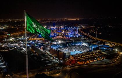 El tenis profesional podría asociarse con el Fondo de Inversión Pública de Arabia Saudita, un reino que ya desembarcó en distintos deportes, incluido en el de las raquetas, con la Diriyah Tennis Cup, un millonario torneo de exhibición