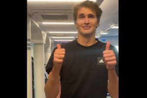 El tenista alemán Alexander Zverev, optimista por su recuperación tras la grave lesión de tobillo derecho sufrida en Roland Garros.