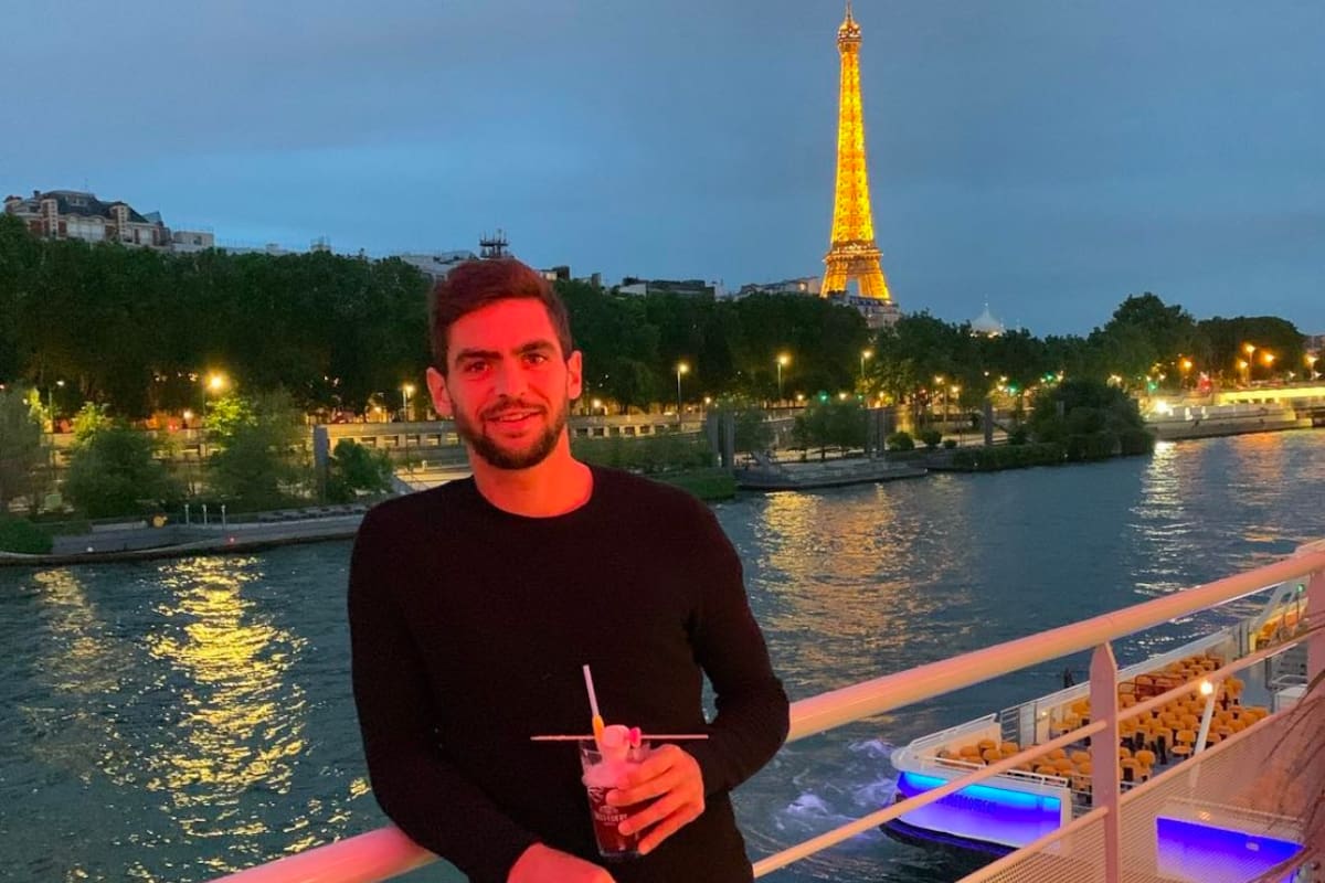 El tenista argentino Guido Andreozzi, en París; a los 33 años y tras 15 temporadas como profesional, encontró en el dobles un espacio para competir y destacarse