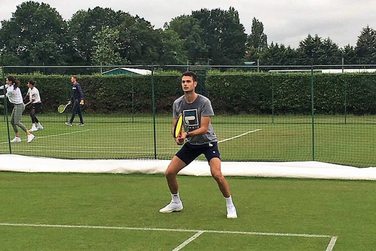 El tenista argentino Juan Pablo Ficovich, recuperado de miocarditis, volvió a competir después de 200 días: lo hizo en la qualy de Wimbledon.