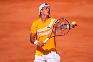 El tenista argentino Sebastián Báez superó la clasificación de Montecarlo y jugará el tercer Masters 1000 de su carrera.