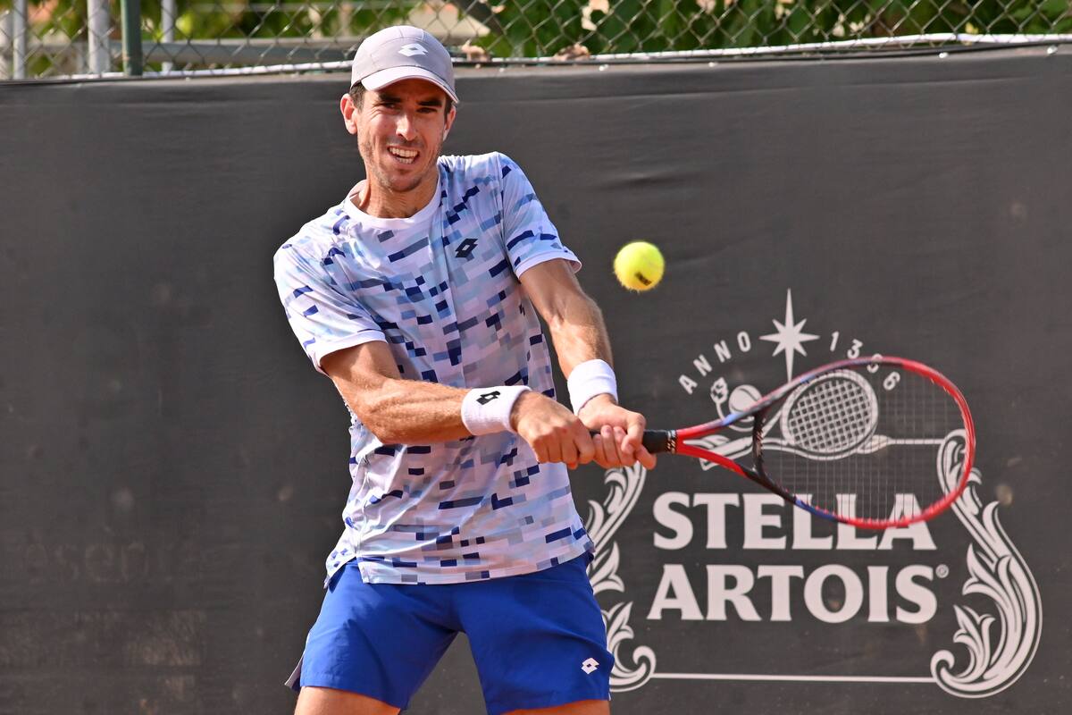 El tenista Franco Agamenone, cordobés de Río Cuarto, se nacionalizó italiano y pudo potenciarse en el tour; hoy compite en el Challenger de Rosario