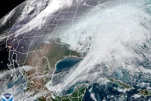 El tercio oriental de Estados Unidos se encuentra bajo el efecto de una intensa tormenta invernal