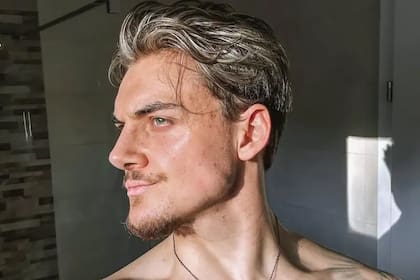 El término surgió originalmente en foros online de incels, hombres jóvenes que se describen como "célibes involuntarios"