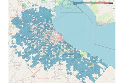 El territorio se divide en hexágonos de 18 x 18 manzananas para detectar con mayor granularidad dónde hay cambios de casos reportados respecto de días anteriores