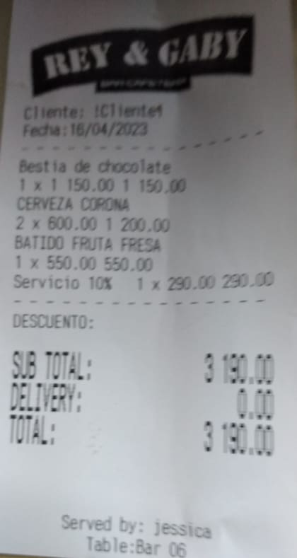 El ticket que compartió en Facebook