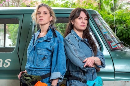 El tiempo de las moscas, una serie con dirección de Benjamín Naishtat y Ana Katz, y Carla Petersen y Nancy Dupláa en los protagónicos