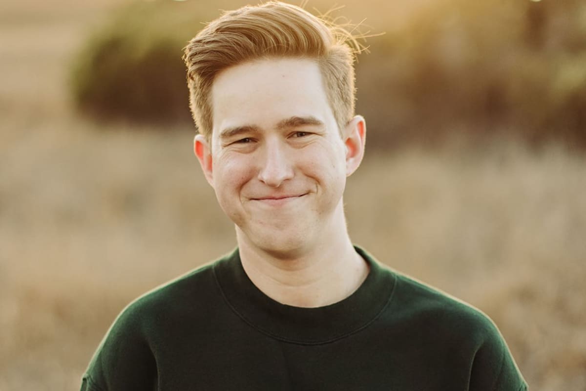 El tiktoker Alex Griswold detectó un problema de salud gracias a un mensaje que le hizo llegar un usuario