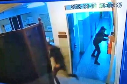 El tiroteo en San Justo, desde la cámara de seguridad