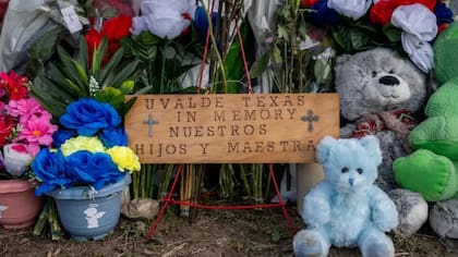 El tiroteo en Uvalde que causó la muerte de 19 niños y dos maestras ha dejado a muchos padres de familia ansiosos por la seguridad de sus hijos en las escuelas